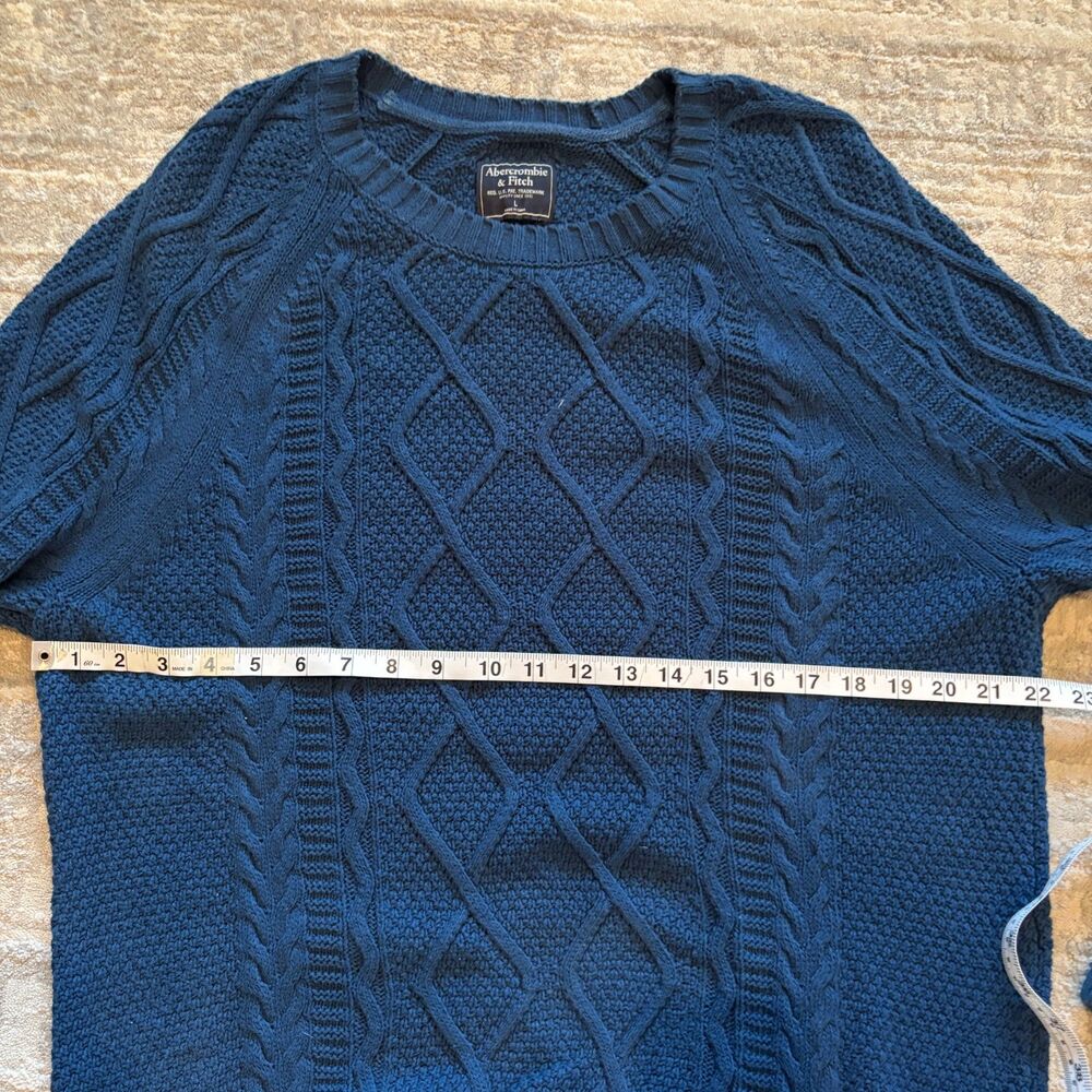 Abercrombie & Fitch Cable Knit Crewneck Sweater Mens Large Blue Chunky Pullover - Picture 3 of 6